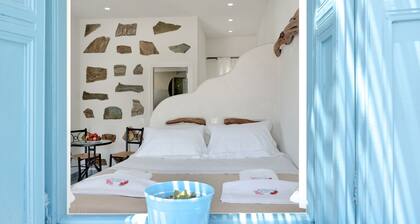 Studio Apartment 'Politimi's N2' with Mountain View, Wi-Fi and Air Conditioning