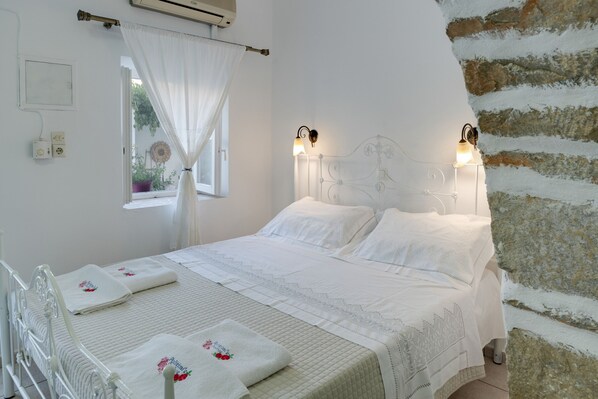 1 Schlafzimmer, Bügeleisen/Bügelbrett, kostenloses WLAN, Bettwäsche