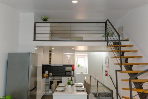 Apartment 'Antiga Adega' mit WLAN und Klimaanlage
