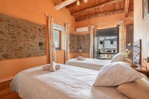 2 bedrooms, free WiFi, bed sheets