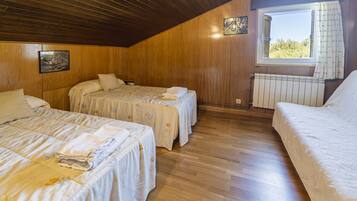 4 sovrum, gratis wi-fi och sängkläder