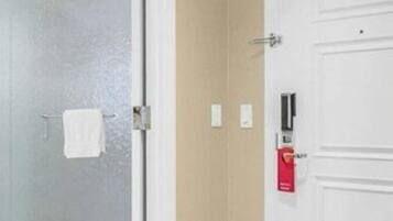 Jetted tub, hair dryer, towels, soap