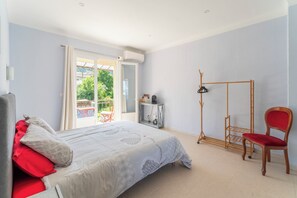 4 Schlafzimmer, Bügeleisen/Bügelbrett, kostenloses WLAN, Bettwäsche