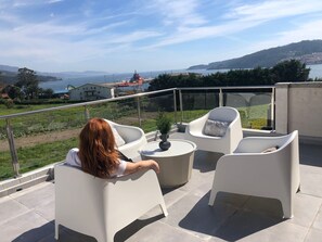 Terrace/patio - Holiday Home 'A Neida Con Vistas Al Mar' with Sea View, Private Terrace and Wi-Fi (Cee)