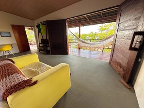 Suíte Ingapura | 1 bedroom, laptop workspace, free WiFi