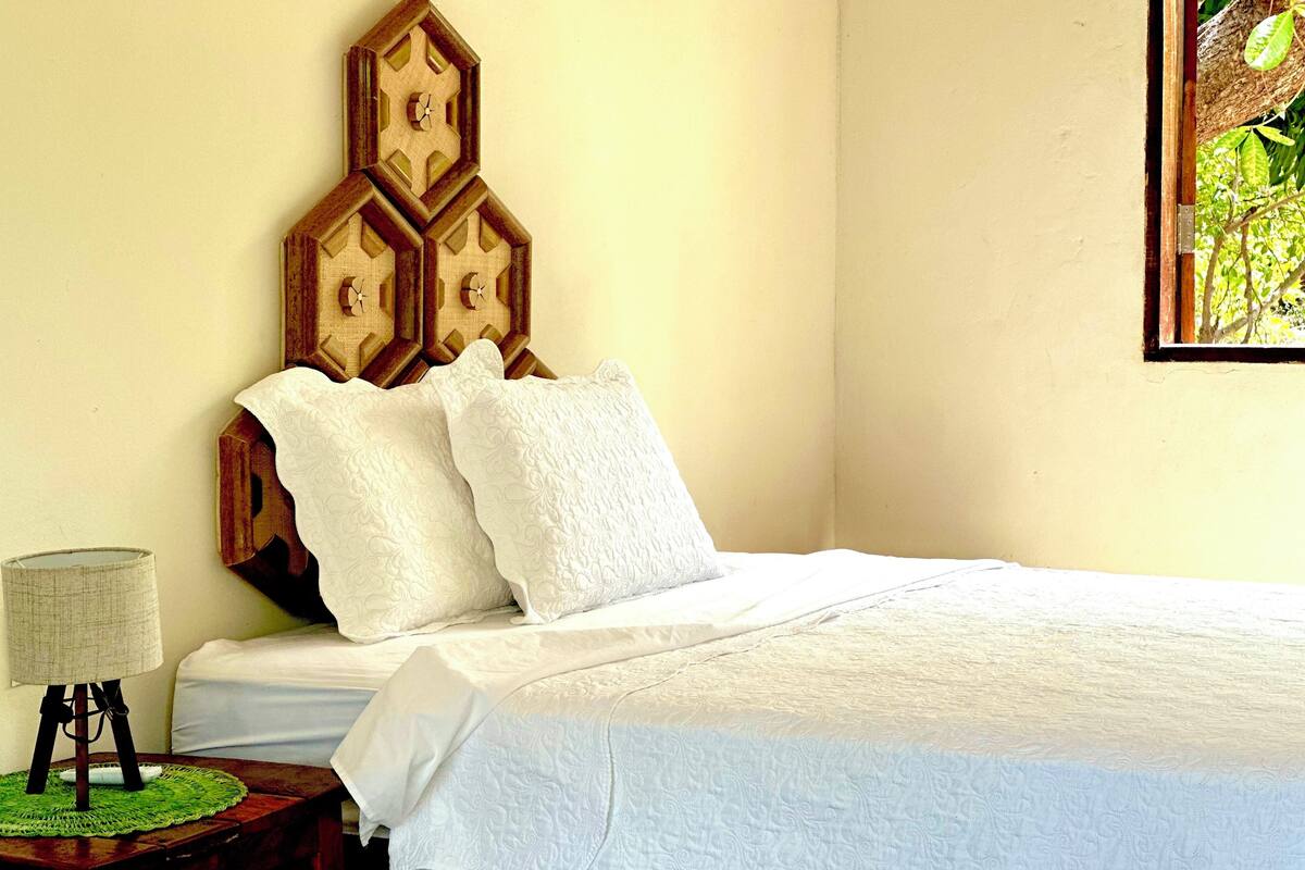 Suíte Tainha | 1 bilik tidur, ruang kerja komputer riba, Wi-fi percuma