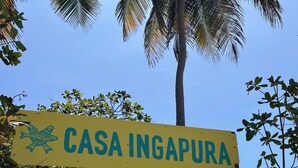 Unclassified image, 3 of 38, button - Casa Ingapura (Barreirinhas)