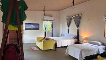 Suíte Ingapura | 1 bedroom, laptop workspace, free WiFi