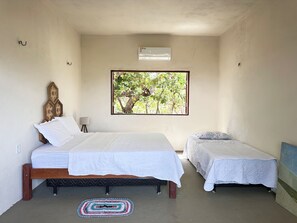 Suíte Tainha | Bad | Dusj, håndklær, såpe og sjampo