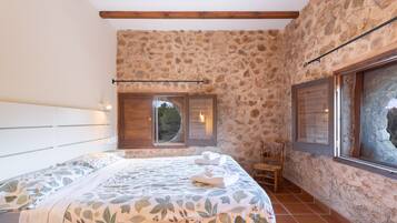 2 habitaciones y ropa de cama