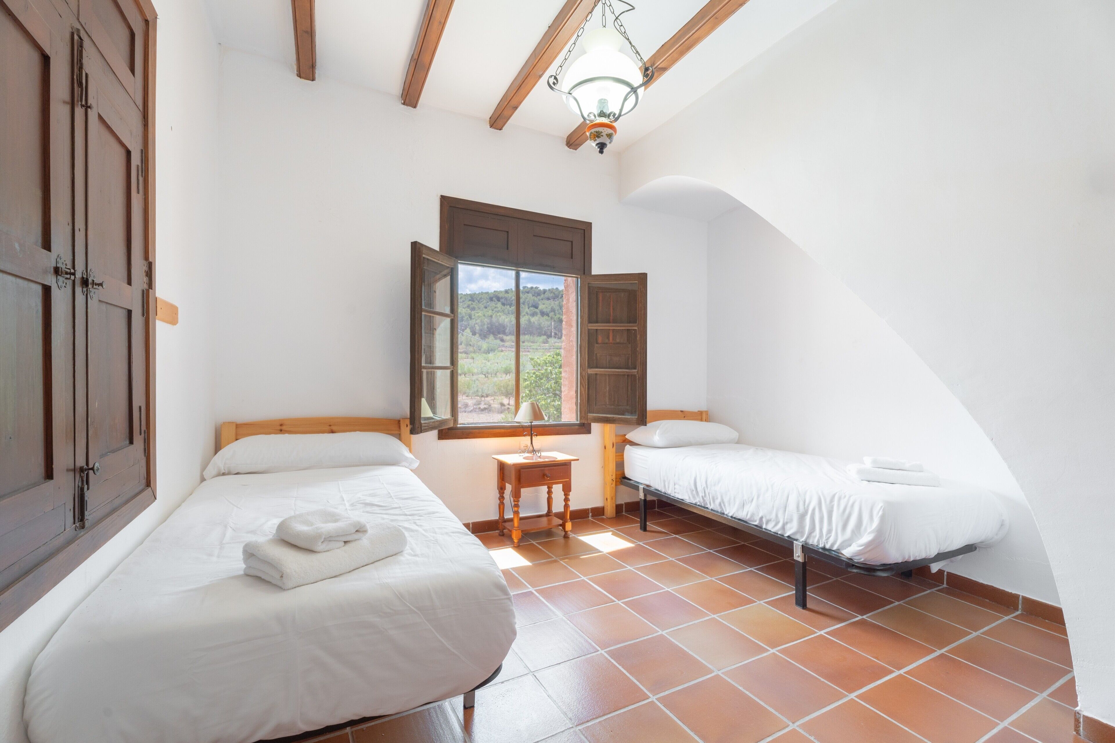 3 habitaciones y ropa de cama 