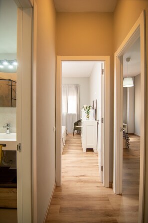 2 habitaciones, tabla de planchar con plancha y wifi gratis