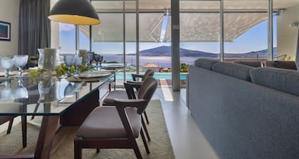 Holiday Home 'Casa Da Quinta Dos Moinhos' with Sea View, Wi-Fi and Air Conditioning