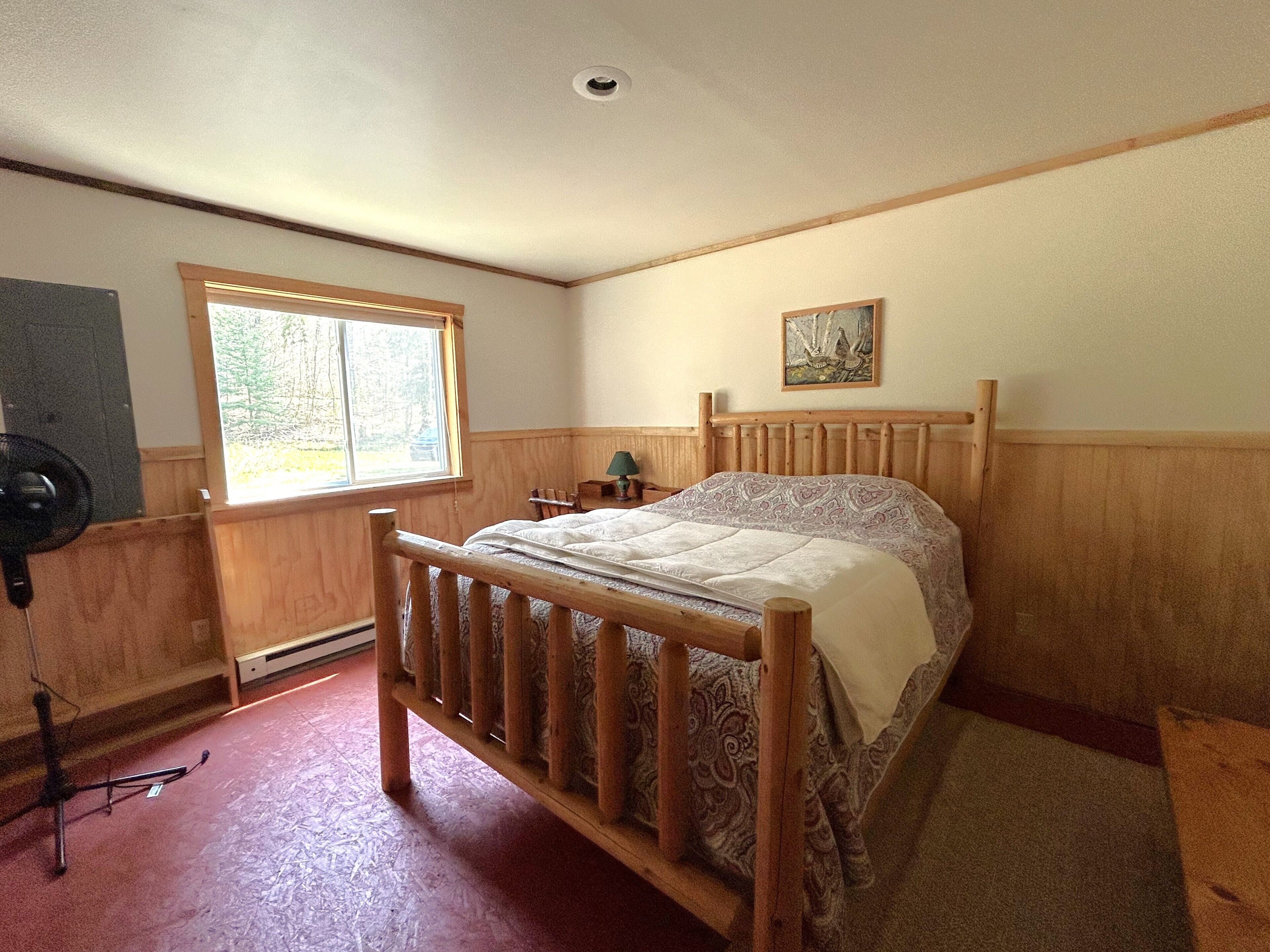 3 bedrooms, bed sheets