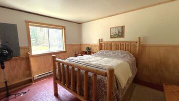 3 bedrooms, bed sheets