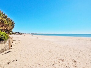 Beach nearby - Les Voiles de La Baule by Interhome (La Baule)