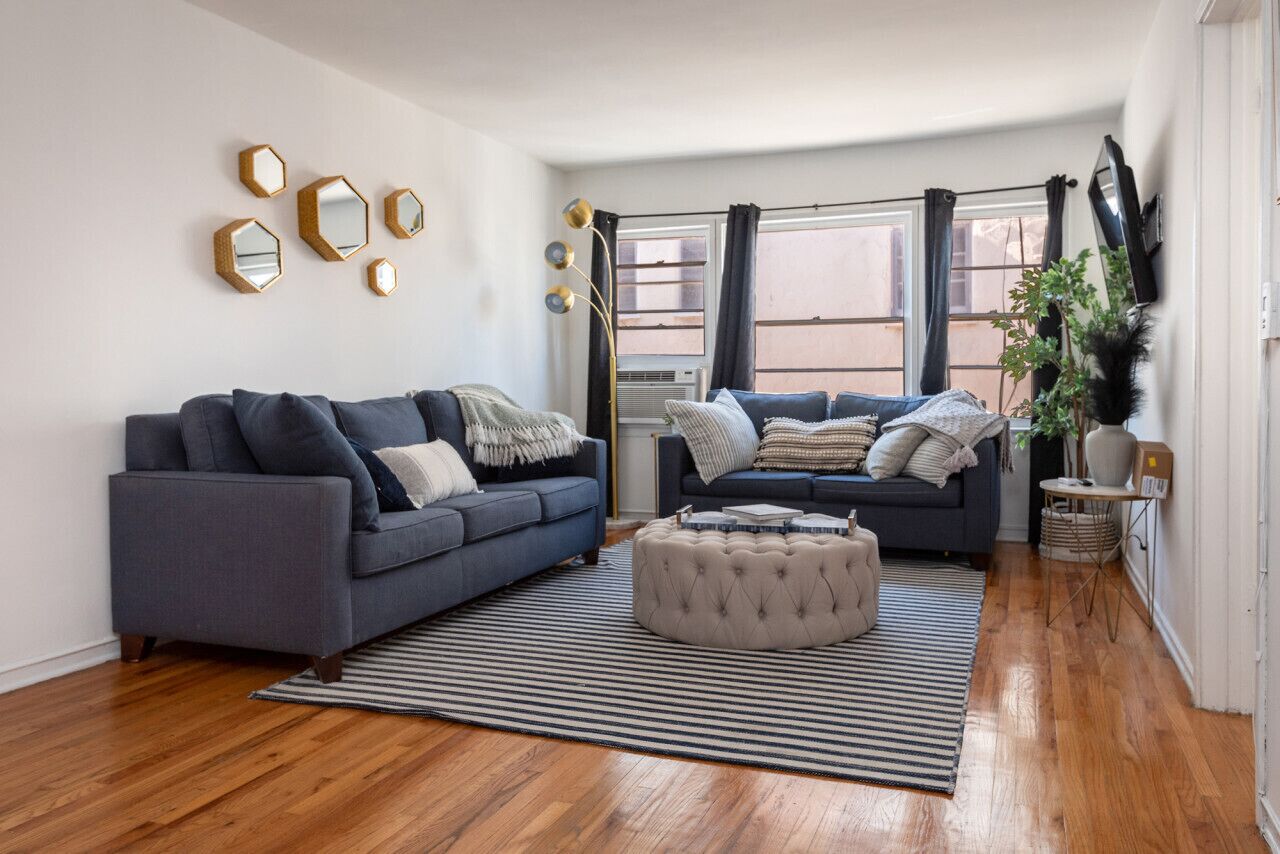 Luxe 1-bedroom Apartment w/ Hot Tub