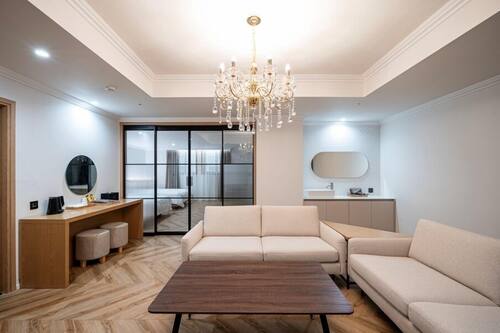 Suite room