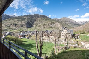 صورة غير مصنفة، 4 من 37، زرّ