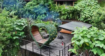 Romantic Private Villa w/ Hot Tub, Pool Access - Near La Fortuna and Arenal