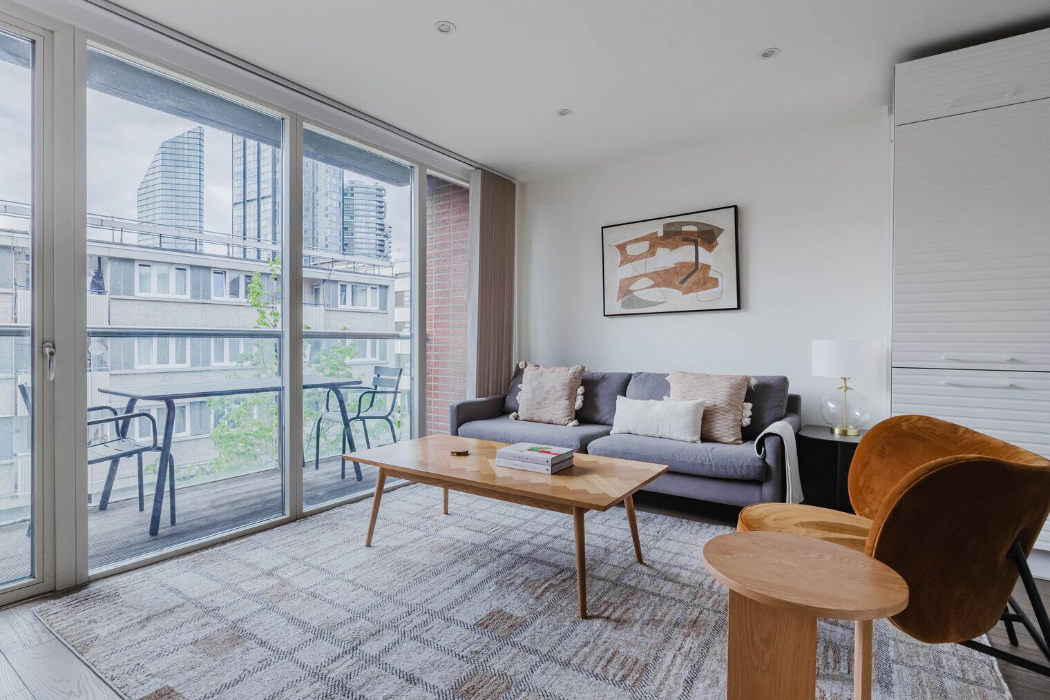 テレビ、ステレオ