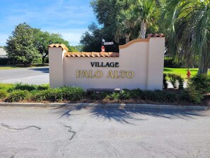 Property grounds - Fairway Haven with Golf Cart (The Villages)