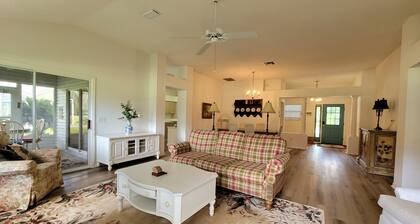 Fairway Haven with Golf Cart. Less than 2 Miles from Spanish Springs Town Center