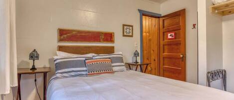 2 bedrooms, iron/ironing board, travel crib, WiFi