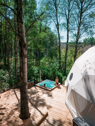 Refuge Bay Aer XL Dome - Luxury Off Grid Escape