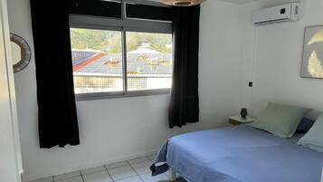 熨斗/熨衫板、Wi-Fi、床單