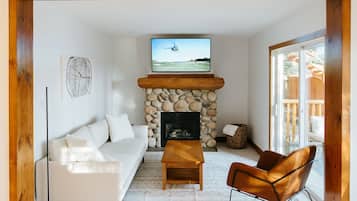 TV connectée, cheminée
