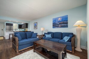 Smart TV - Ocean City Bayside Condo, Newly Renovated  (Ocean City)