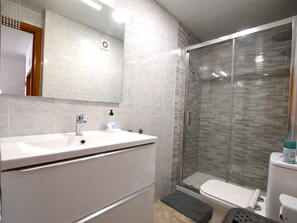 Dusche, Haartrockner