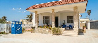 Villa Milon Near The Sea, Lecce, Italy