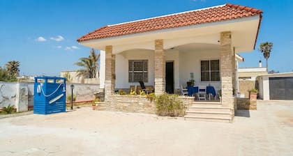 Villa Milon Near The Sea, Lecce, Italy