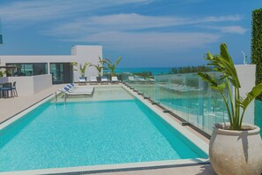 Pool - Ocean View 2 Blocks Away, Playa del Carmen (playa del carmen)