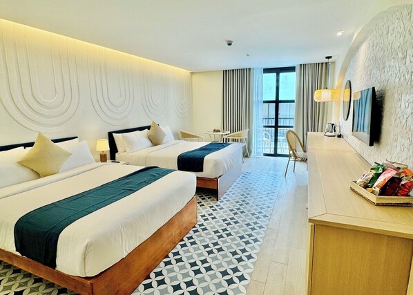 Premier Double or Twin Room, Balcony, Partial Ocean View | 1 bedroom, Frette Italian sheets, premium bedding, in-room safe