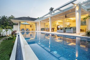 Outdoor pool - AR Villa Sayan (Ubud)