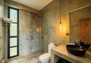 Superior Loft, 1 Bedroom, Private Pool | Bathroom