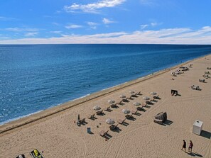 Tæt på stranden