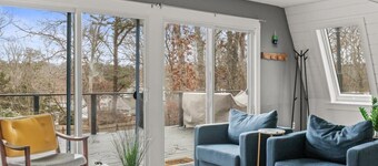 Walk to Water, Kayaks Included, Updated Home