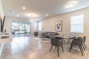 Property amenity - It14283ha - Solterra Resort - 7 Bed 5.5 Baths Villa (Davenport)