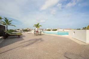 Condo superluxo | Terraço/pátio