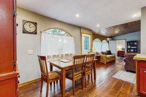 تناول الطعام