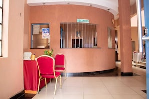 Reception - Deka Hotel (Nairobi)