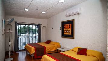 Rumah Grand | 3 kamar tidur dan Wi-Fi gratis