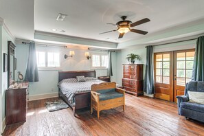 3 bedrooms, desk, iron/ironing board, WiFi