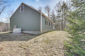 Exterior - Steps to Lake Access! Eastbrook Family Cabin (Eastbrook)