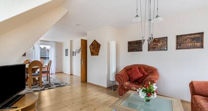 Ferienwohnung Flensburg Mürwik" mit Gemeinschaftsgarten, Balkon und WLAN