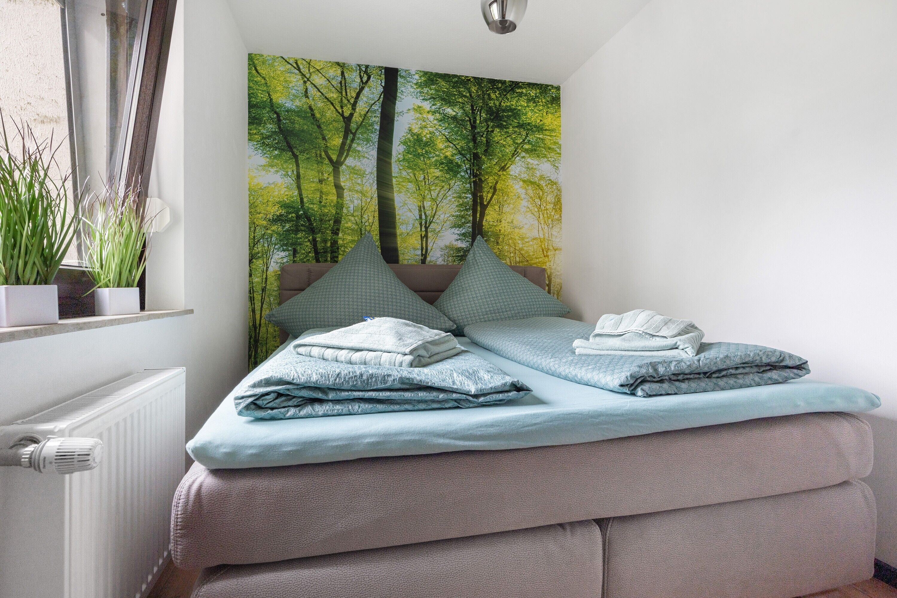 1 slaapkamer, een strijkplank/strijkijzer, gratis wifi, beddengoed